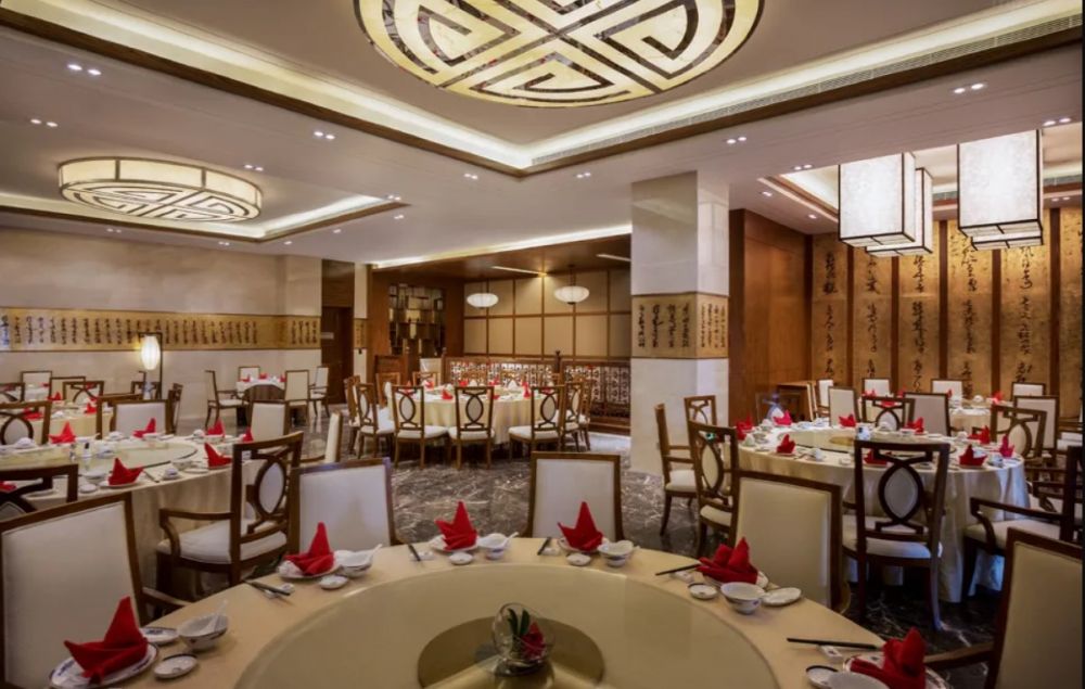 Jinghai Hotel & Resort 5*