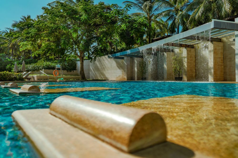 Mangrove Tree Resort Haitangbay 5*