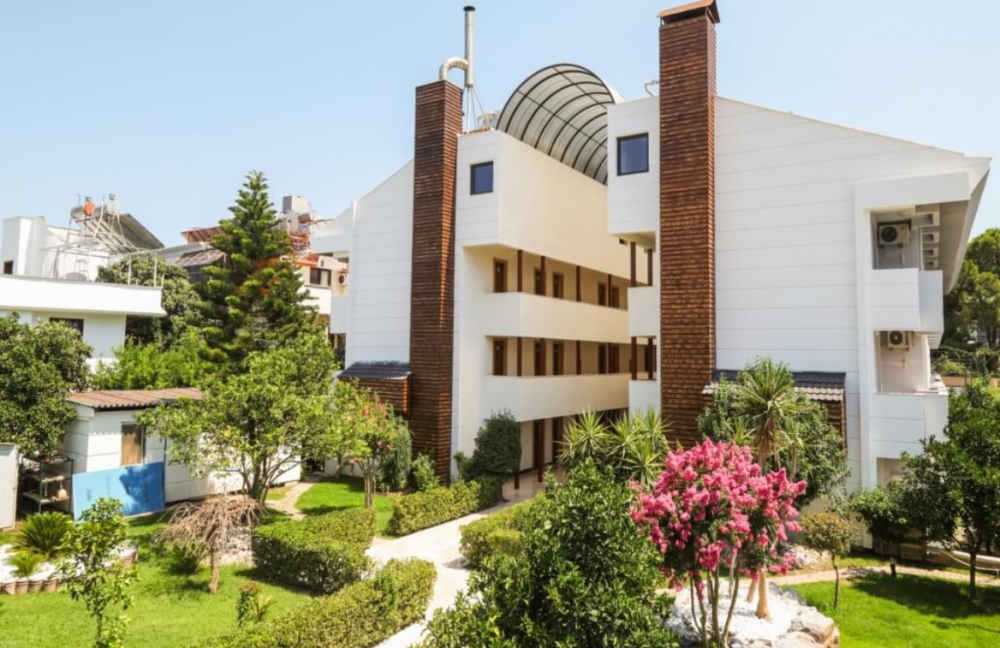 Fame Hotel 3*