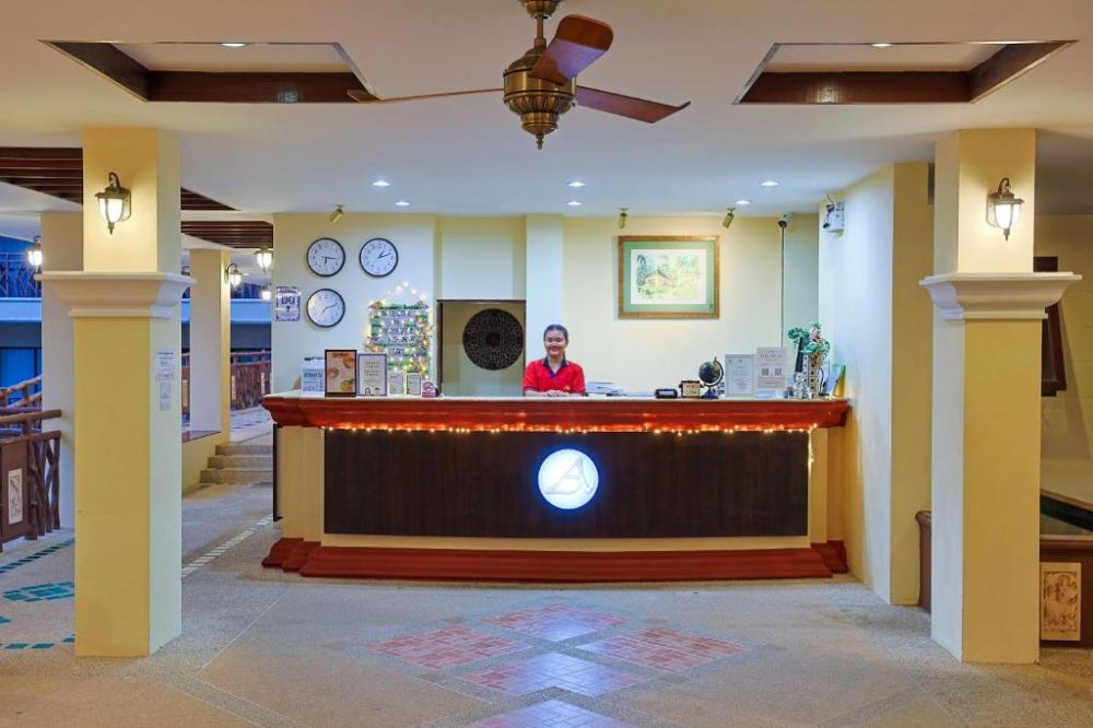 Anyavee Ao Nang Bay Resort 3*