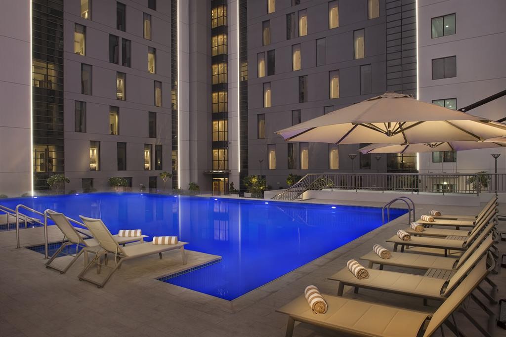 Hampton by Hilton Dubai Airport 3*