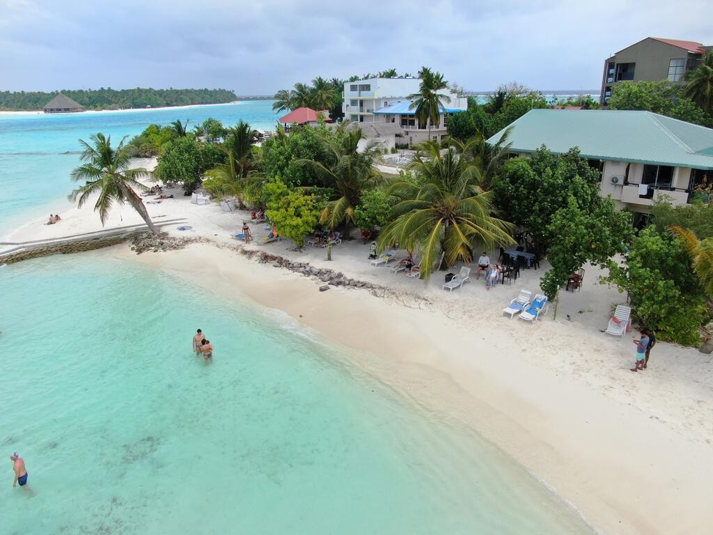 The Crown Beach Hotel 