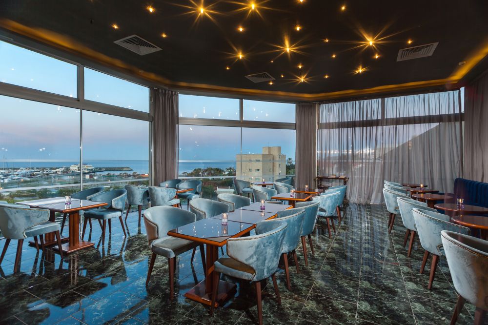 St Raphael Resort 5*