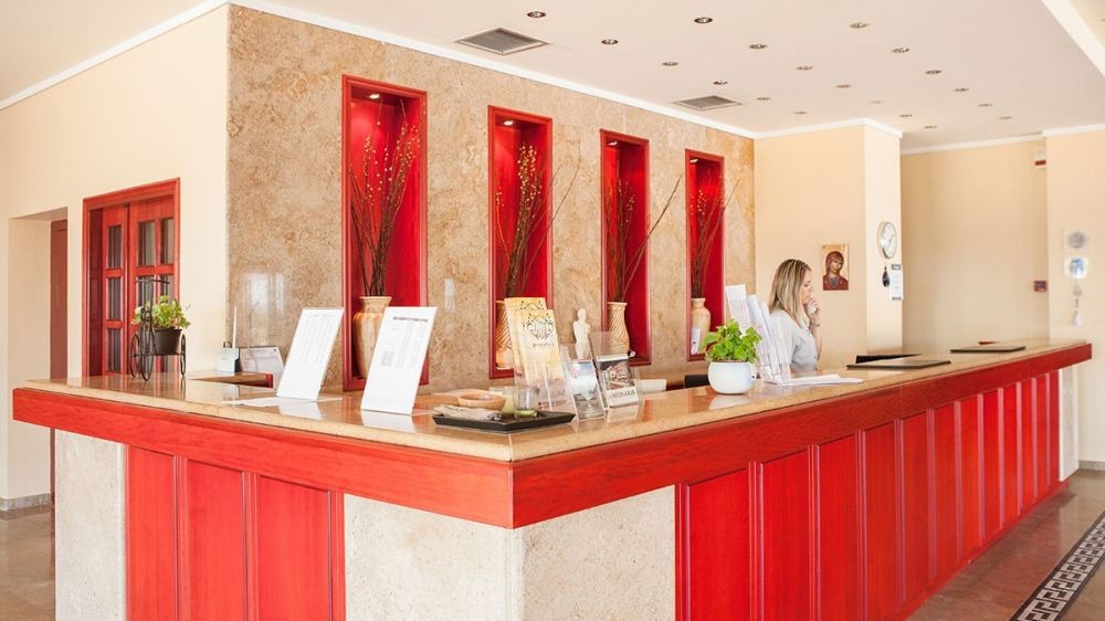 Alexandros Palace Hotel & Suites 5*