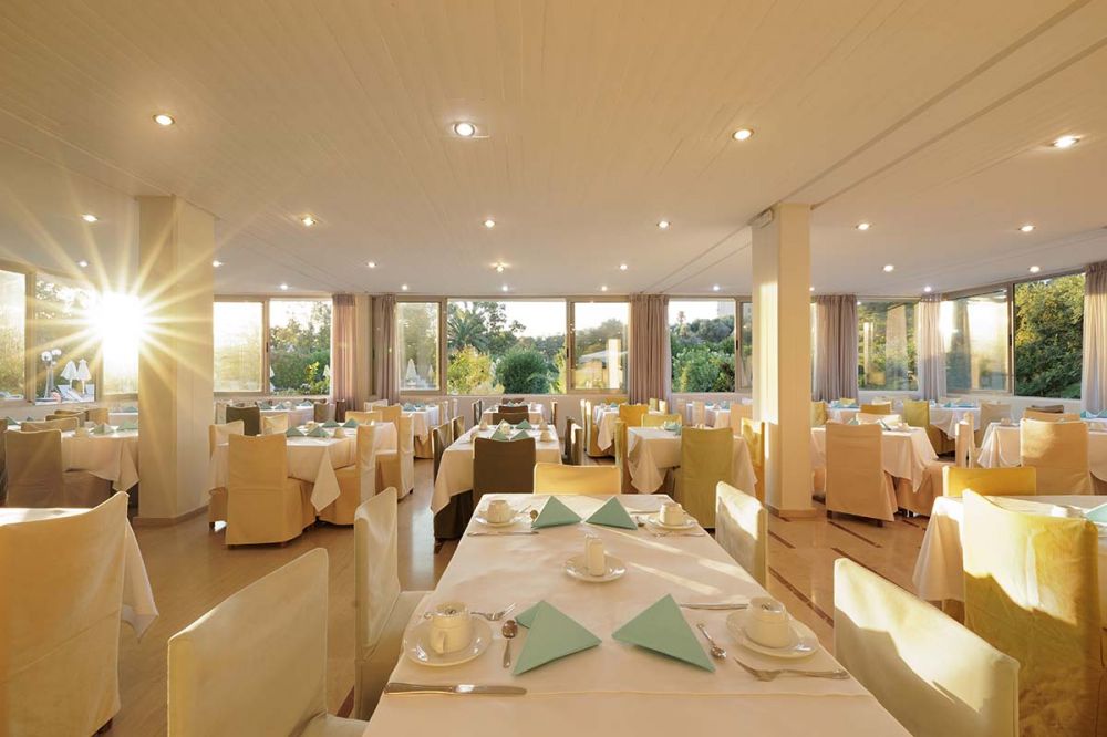 Livadi Nafsika Hotel 3*