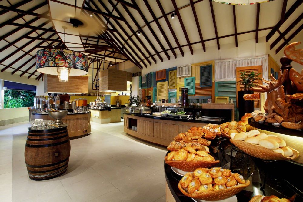 Machchafushi Island Resort & Spa Maldives (ex. Centara Grand Island Resort & Spa) 5*
