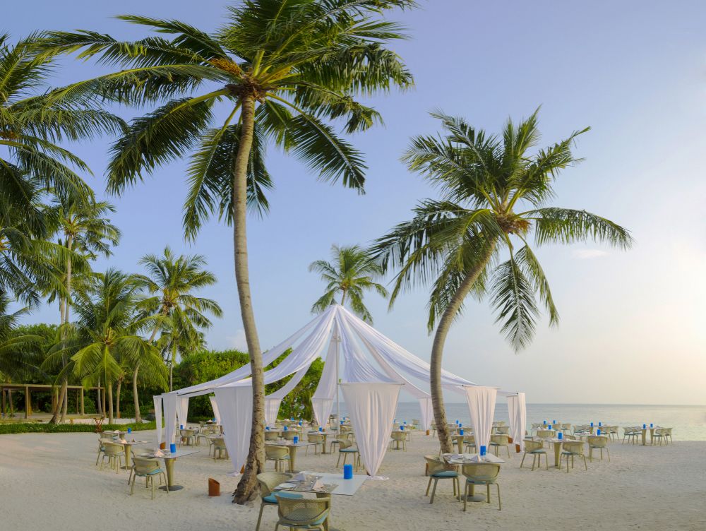 Dusit Thani Maldives 5*