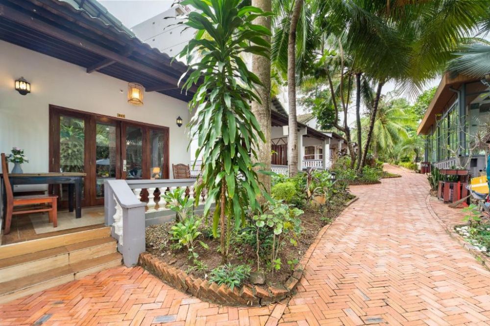 Phu Van Resort & Spa 3*
