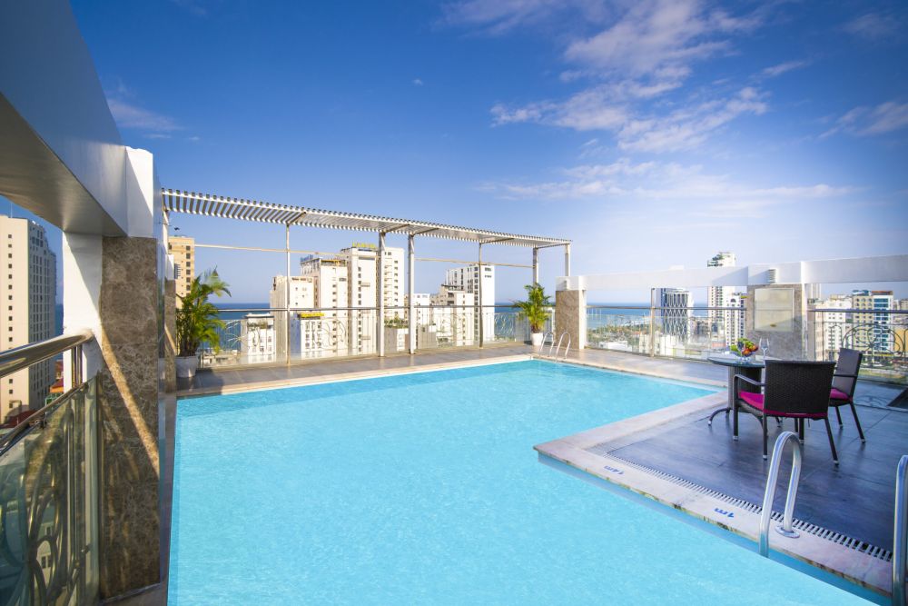 Crystal Hotel Danang 3*