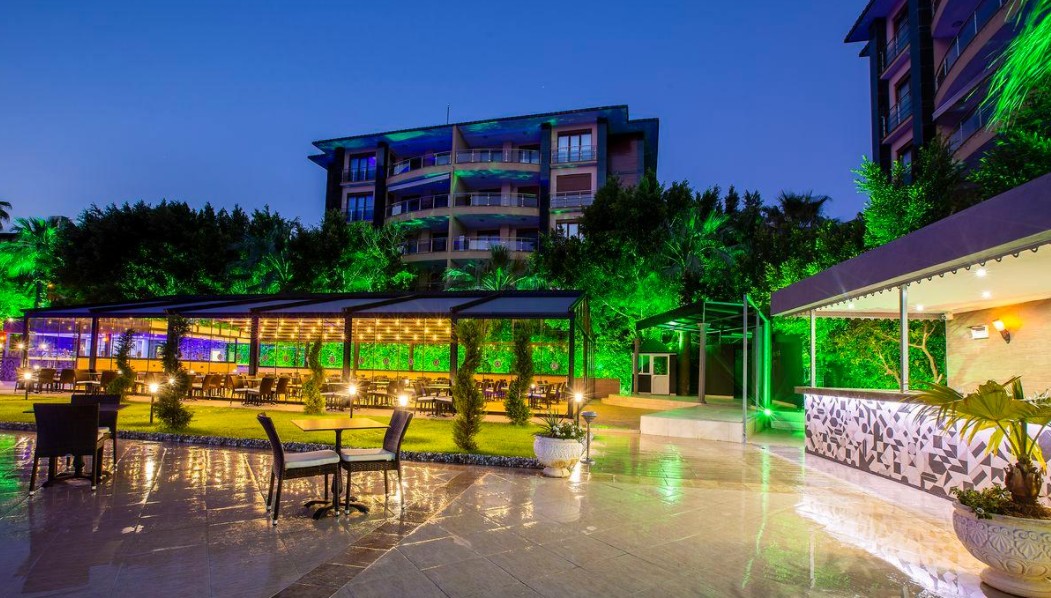 Royalisa Hotel 3*