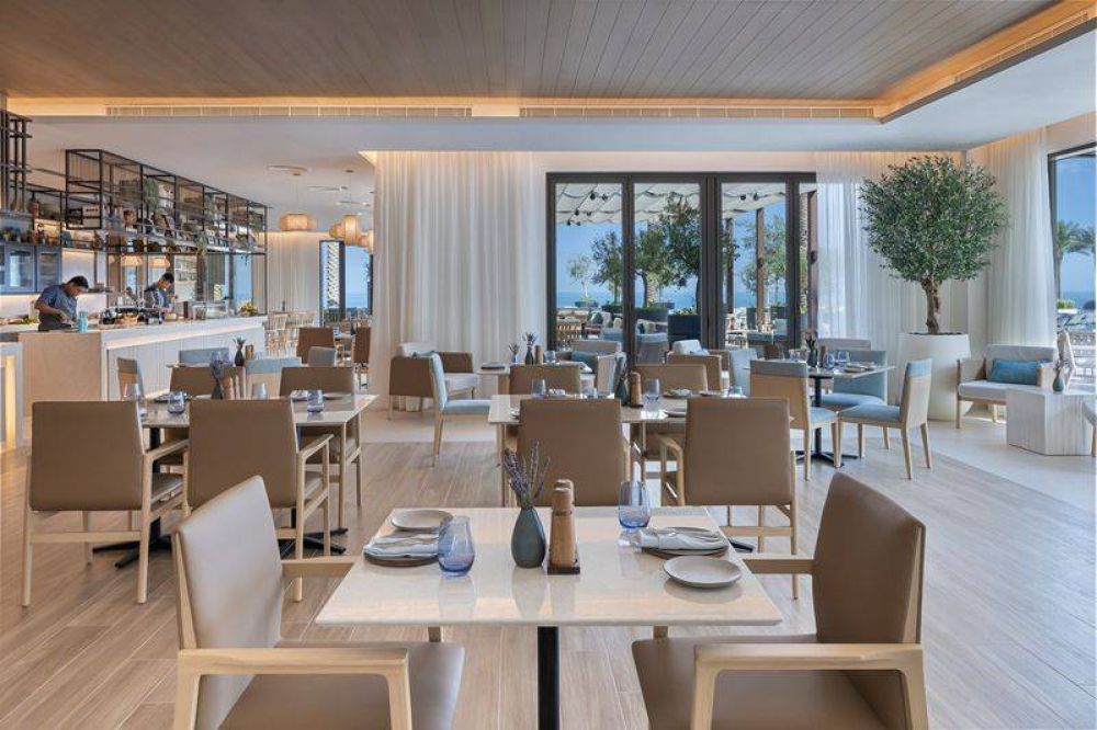 Address Beach Resort Fujairah 5*