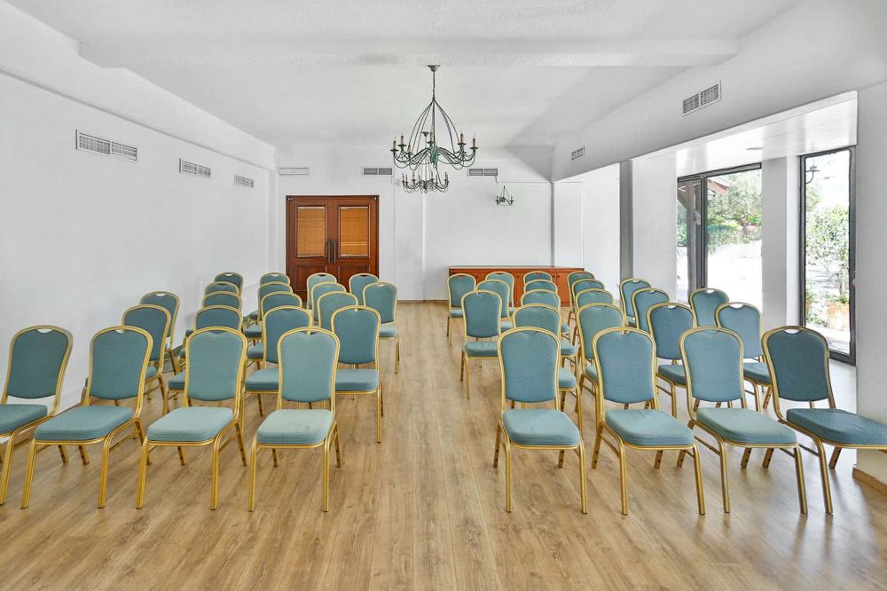 Paphos Gardens Hotel 3*