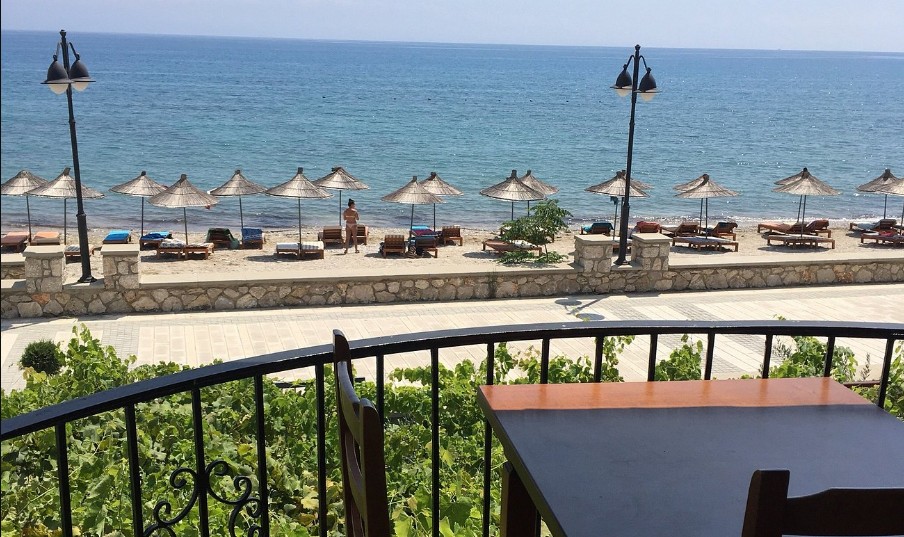 Riviera Qeparo 3*