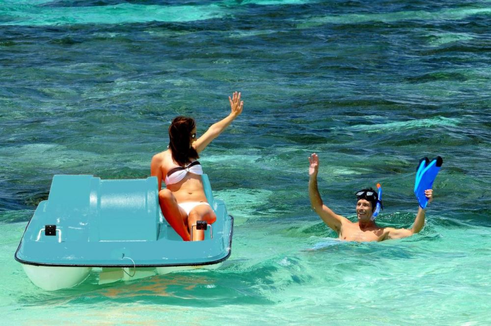 Astroea Beach 