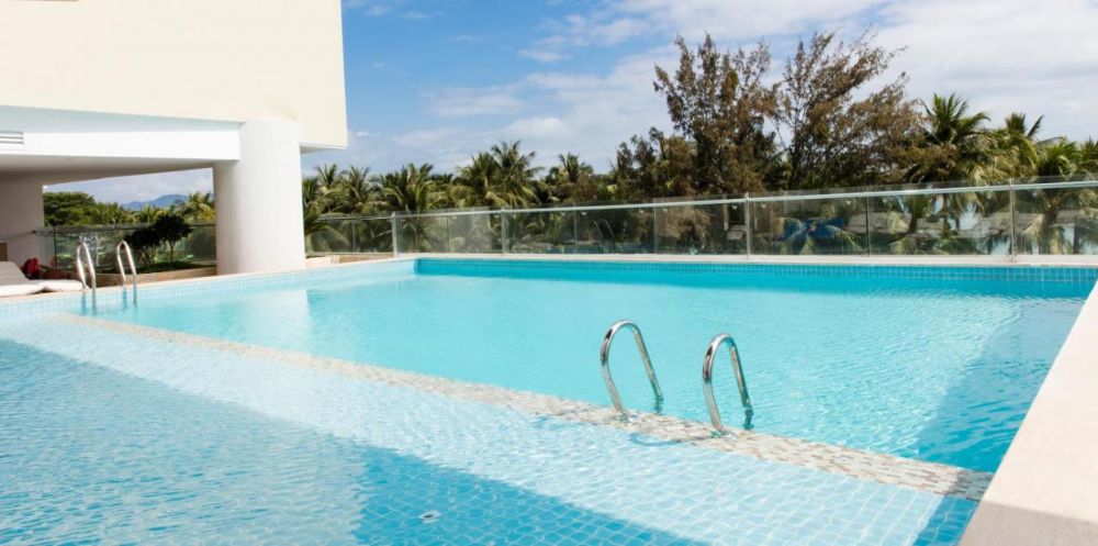 Star City Hotel & Condotel Beachfront Nha Trang 4+