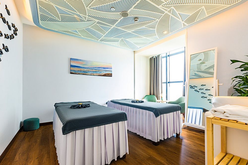 Peninsula Hotel Da Nang 5*