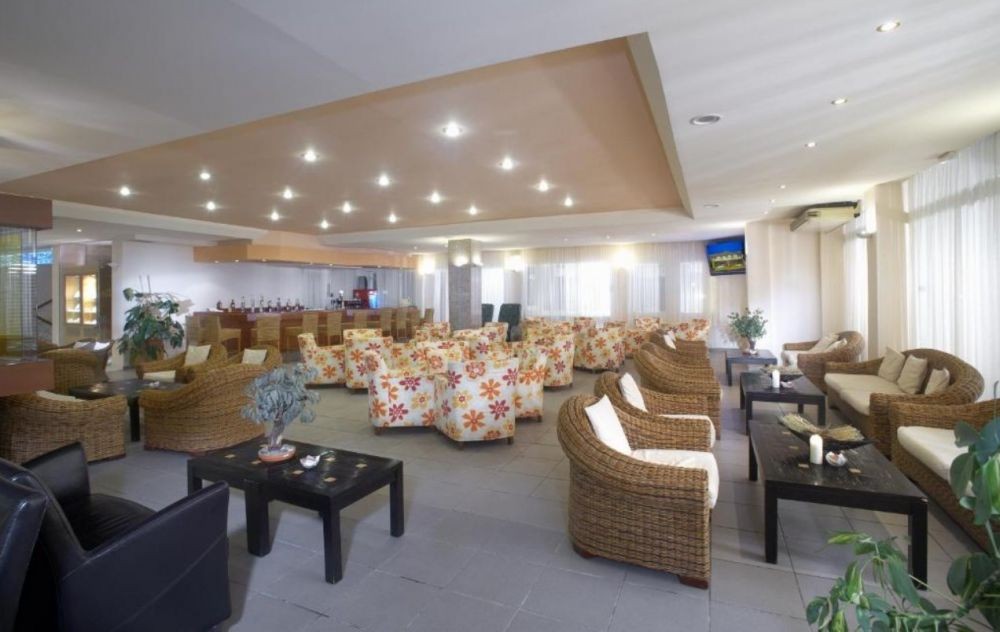 Portes Beach Hotel 4*