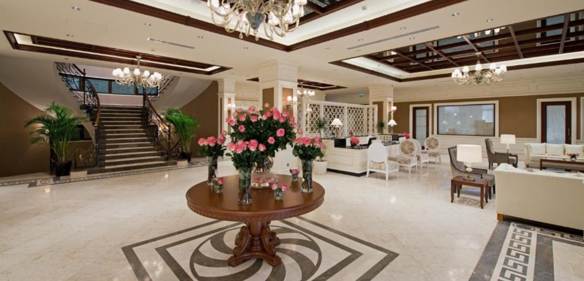 Hotel London 1889 (ex. Divan Suites Batumi) 5*