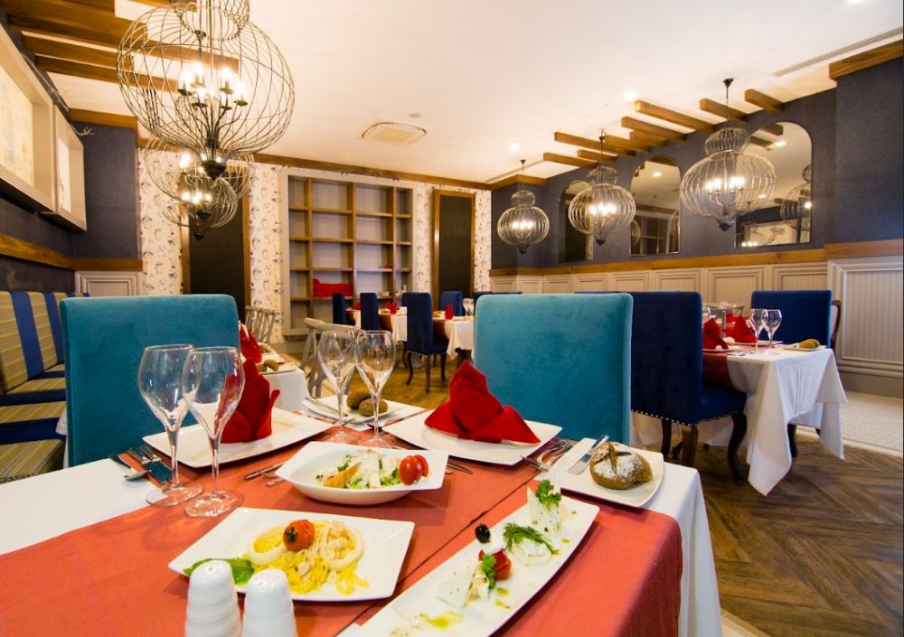 Port River Hotel 5*