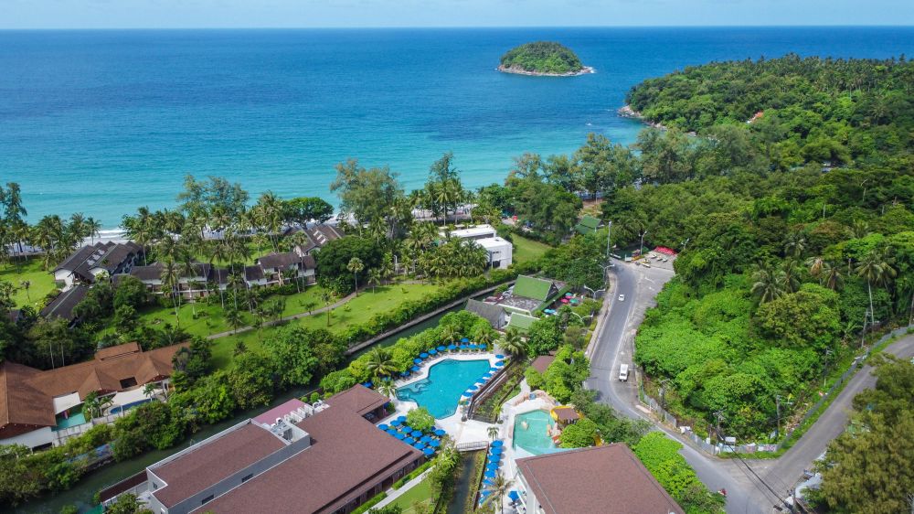 Ozo Phuket 4*