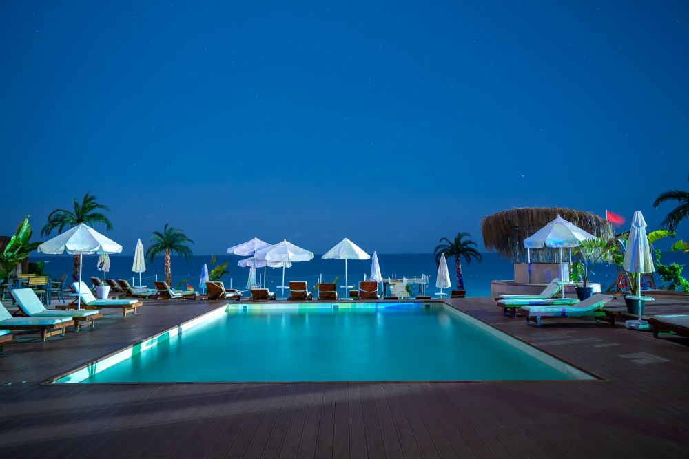 Club Aqua Plaza Hotel 5*