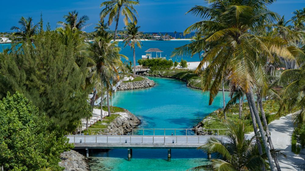 OBLU Xpereince Ailafushi 4*