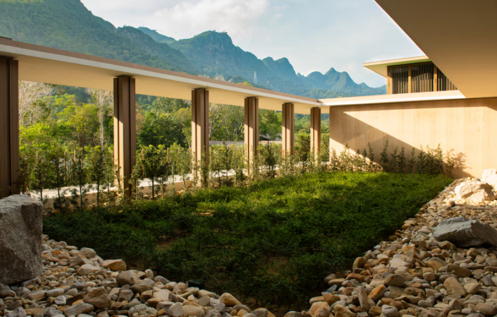 Hilton Burau Bay Langkawi 5*
