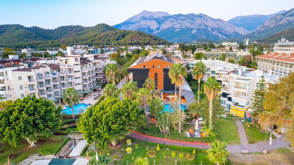 Fame Beach Hotel 4*