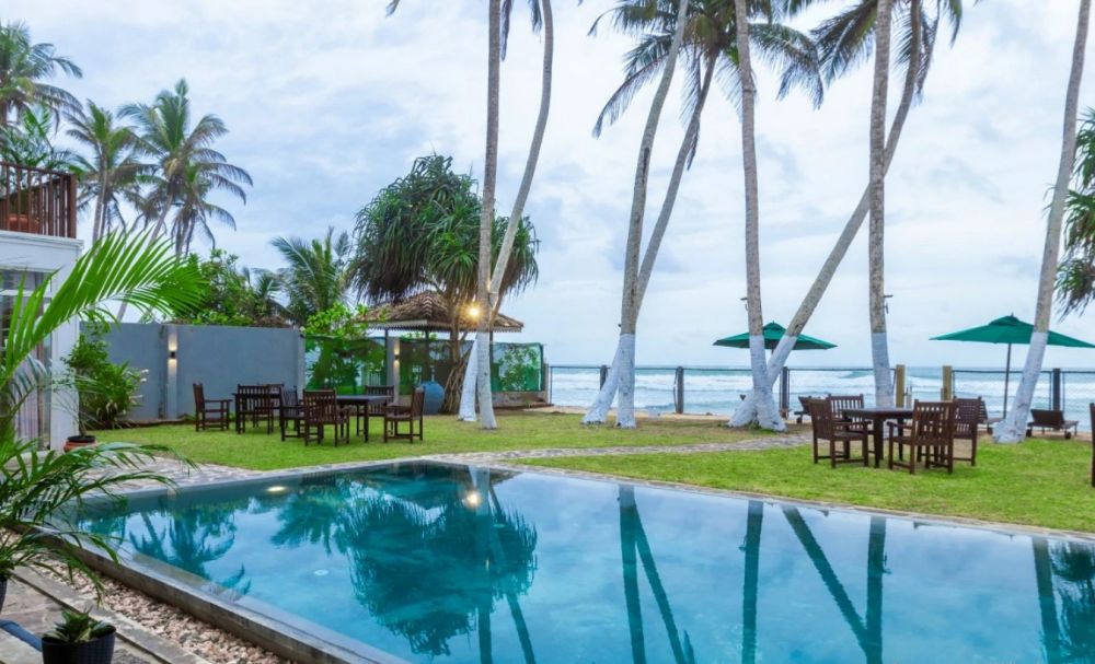 Shavara Beach 4*