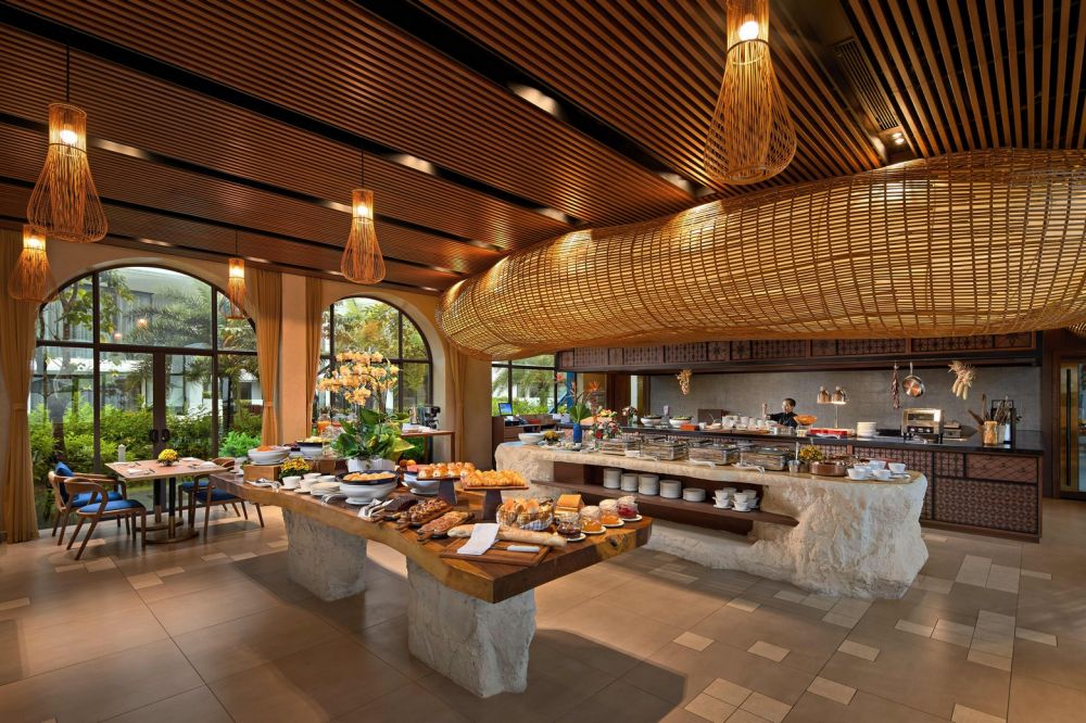Wyndham Hoi An Royal Beach Resort & Villas 5*