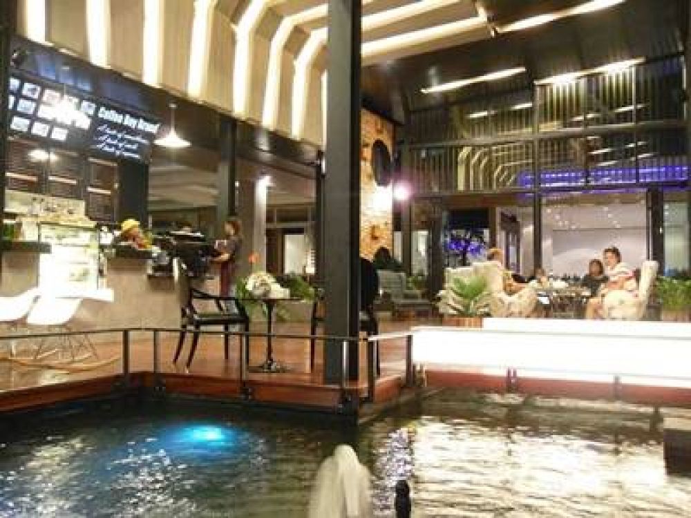 Lantana Hotel & Resort 4*