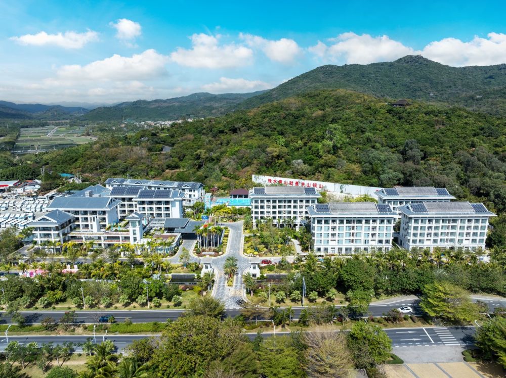 Sanya Yalong Bay No.99 Suite Resort Hotel 4*