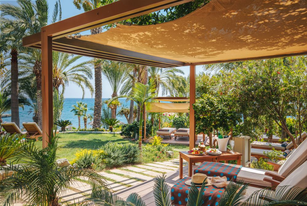 Amathus Beach Hotel 5*
