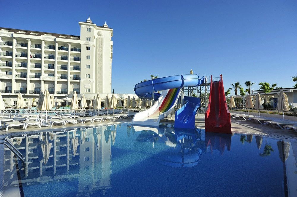 Lake River Side Hotel & SPA 5*