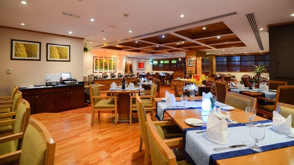 Orchid Hotel Al Barsha (ex. Golden Tulip Al Barsha Hotel) 4*