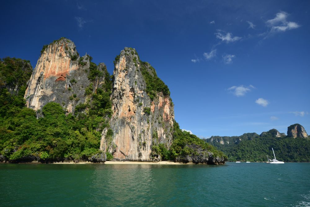 Bhu Nga Thani Resort & Villas Railay (ex. Bhu Nga Thani Resort & SPA) 4*