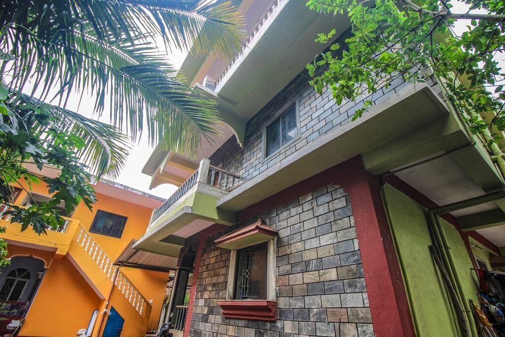 Radhabai Guest House 