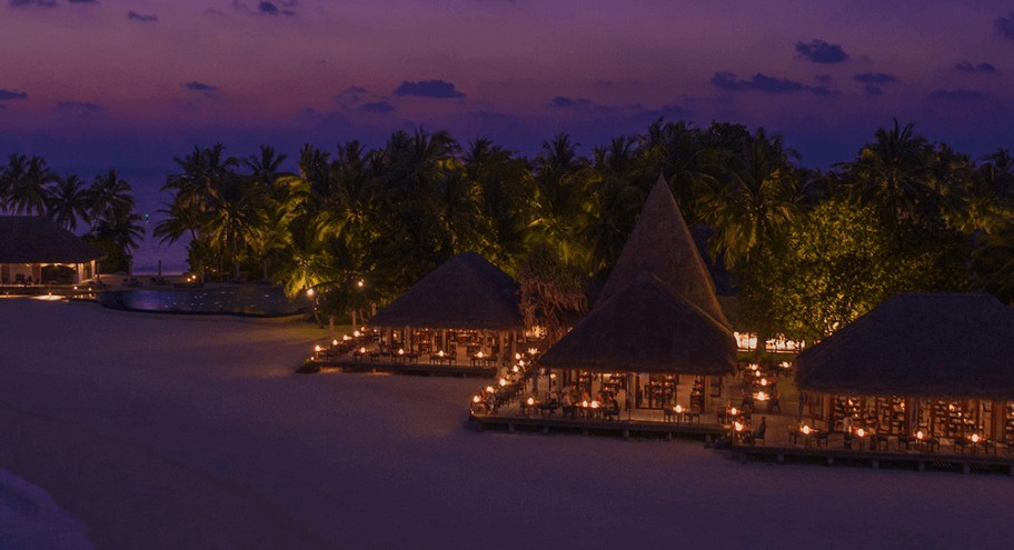 Veligandu Island Resort 5*