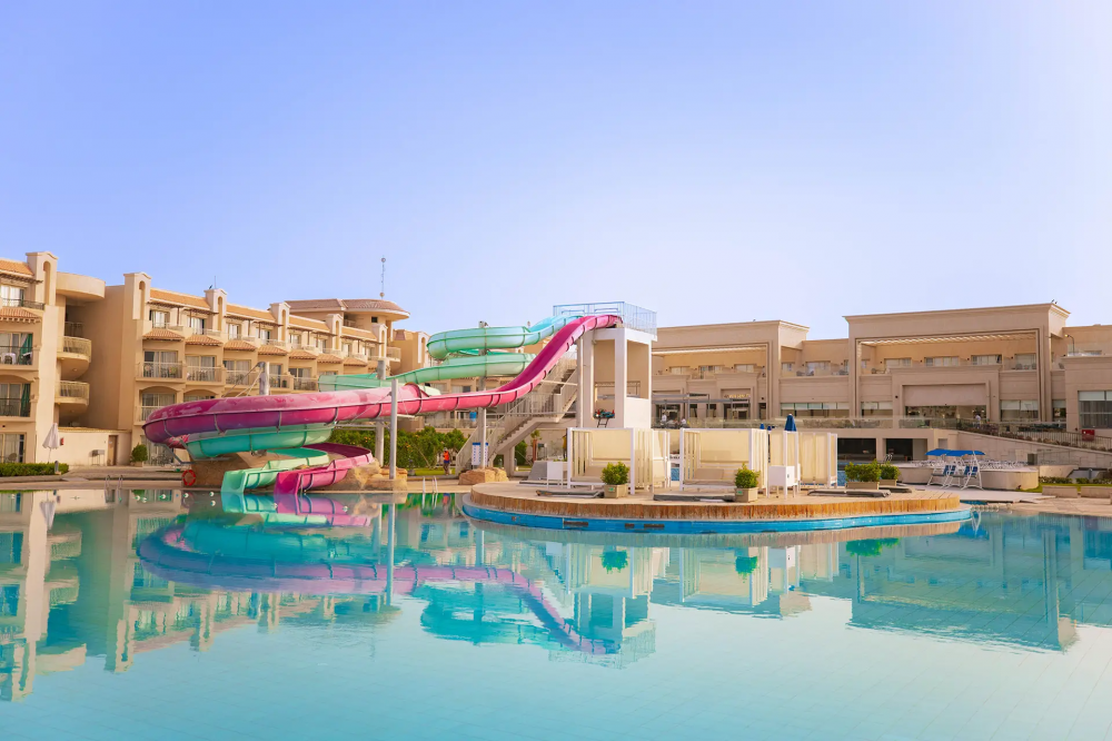 The V Luxury Resort 5*