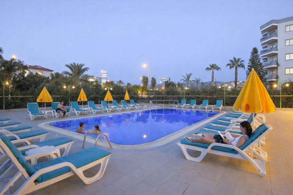 Oji Beach Hotel 4*