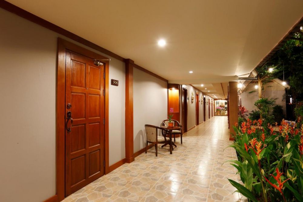 Chabana Resort 4*