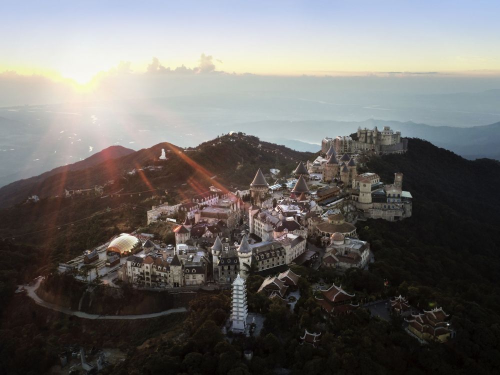 Mercure Danang French Village Bana Hills 4*