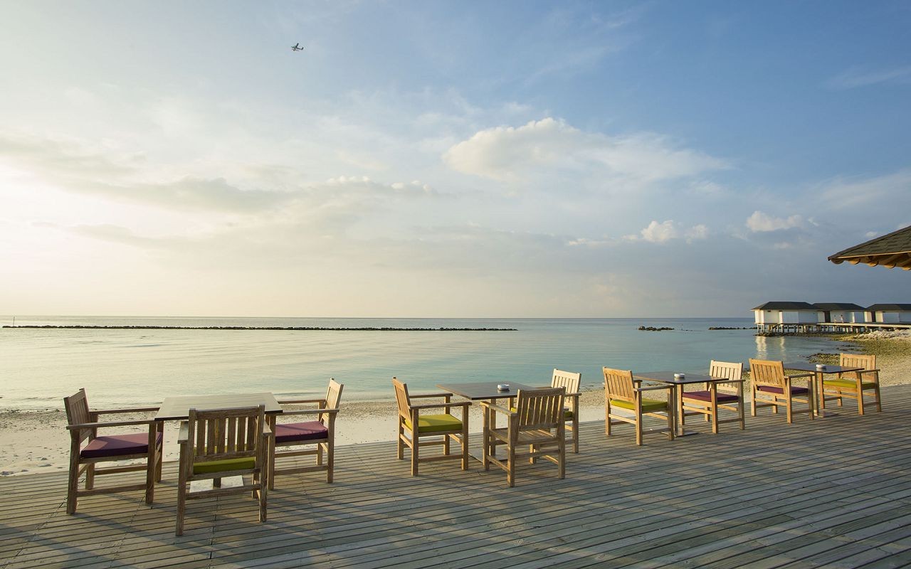 Cinnamon Dhonveli Maldives 4*