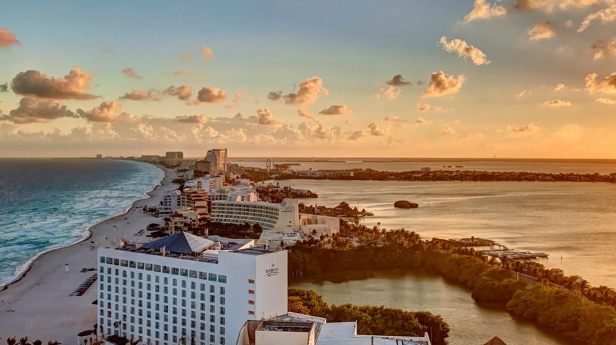 Royalton CHIC Suites Cancun | Adults Only 5*