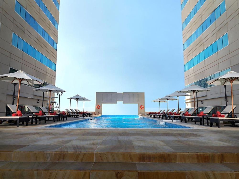 Radisson Blu Hotel Barsha Heights (Ex. Media Rotana) 5*
