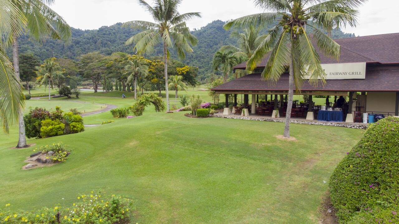 Nexus Resort & Spa Karambunai 3*