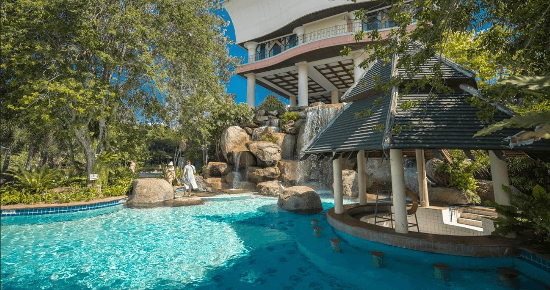 Long Beach Garden Hotel & Pavillons 4*
