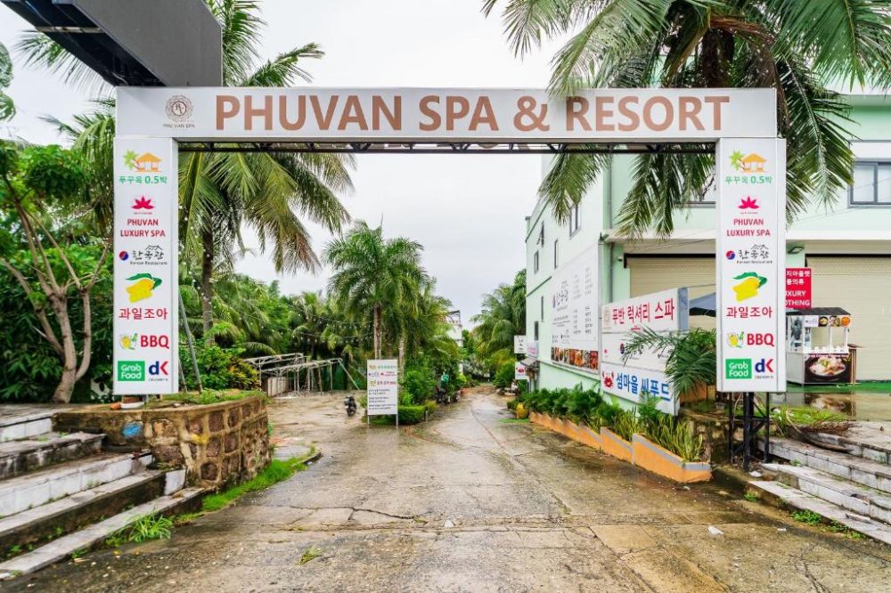 Phu Van Resort & Spa 3*