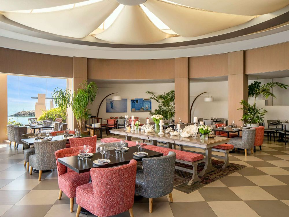 Novotel Al Dana Resort 4*