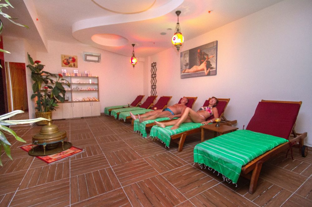 Blue Wave Hotel 4*